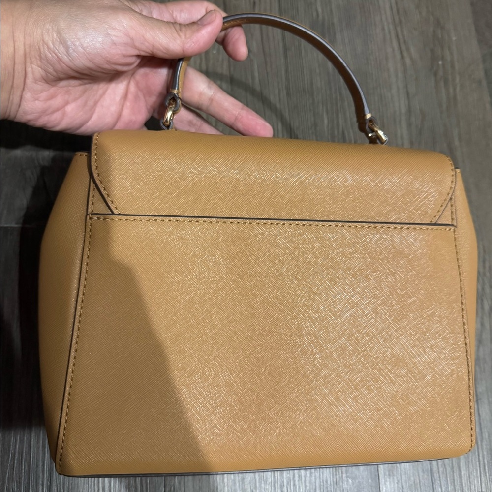 Tory Burch Camel Satchel Excellent like New! - Picture 4 of 9